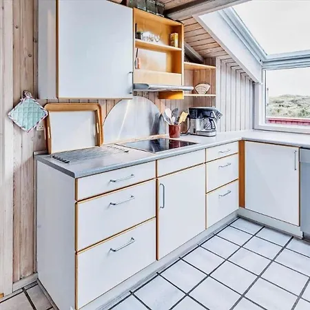 Ve335-vejers-strand-nordvej-47-b * Vejers Strand